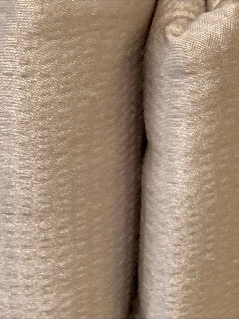 NEW Donna Karan Home hammered silk blend King sham in platinum